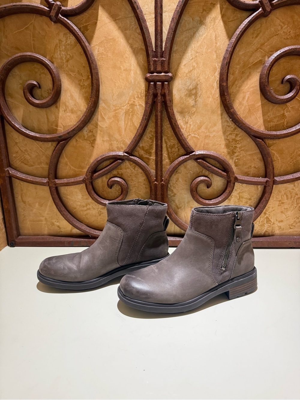 UGG Women's Taupe Leather Ankle Boots